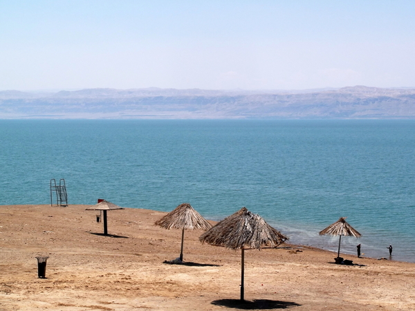 Dead_Sea_beach_00 (1).jpeg